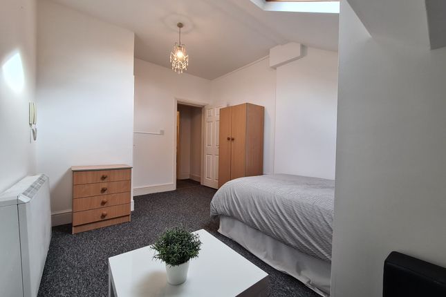 Studio to rent in The Parkside, Lloyd Street South, Manchester