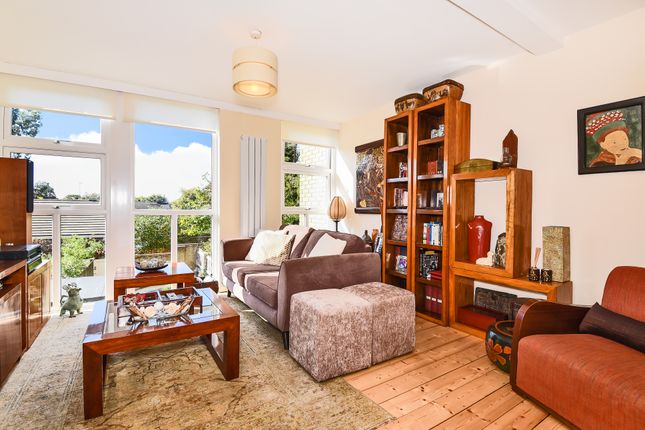 Terraced house for sale in The Paddox, Summertown