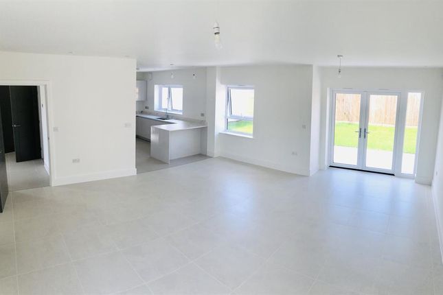 1, Edmunds Way, Exeter photo 2