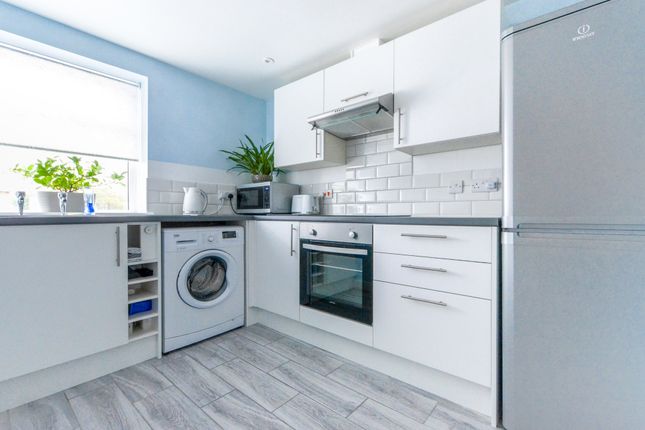 60a, Windsor Way, Polegate photo 2