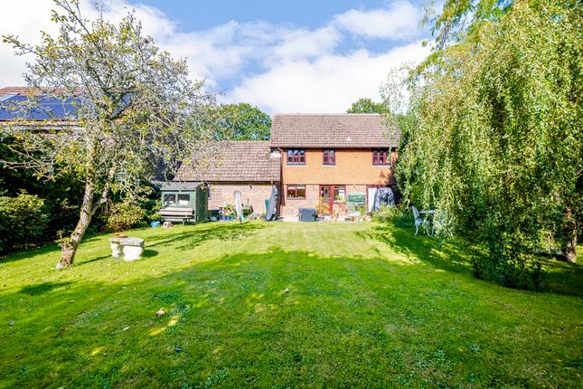 2 The Martletts, Vicarage Lane, Etchingham photo 2
