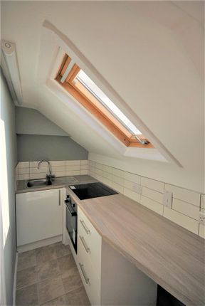 Flat 15,, Royal Clarence, Seaton photo 4