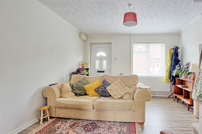 4, Degas Drive, St. Ives photo 4