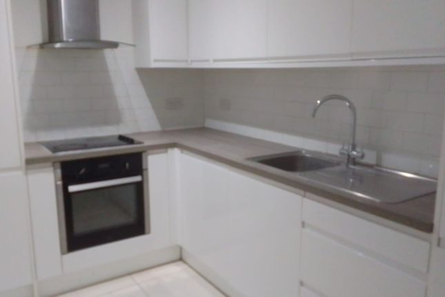 Thumbnail Flat to rent in London Road, Croydon