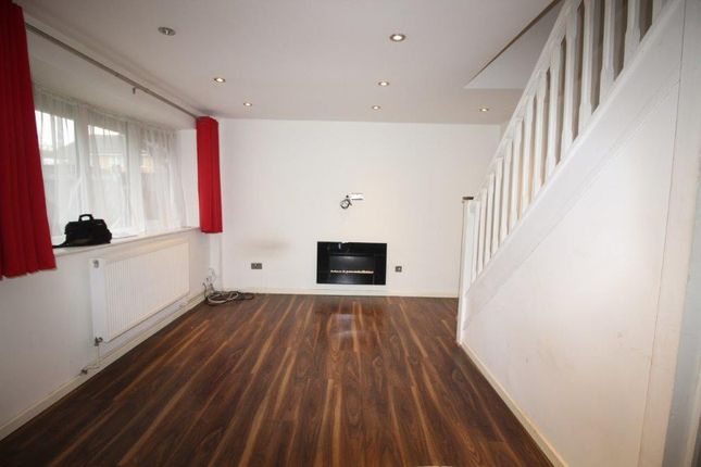 39, Milton Way, Dunstable photo 4