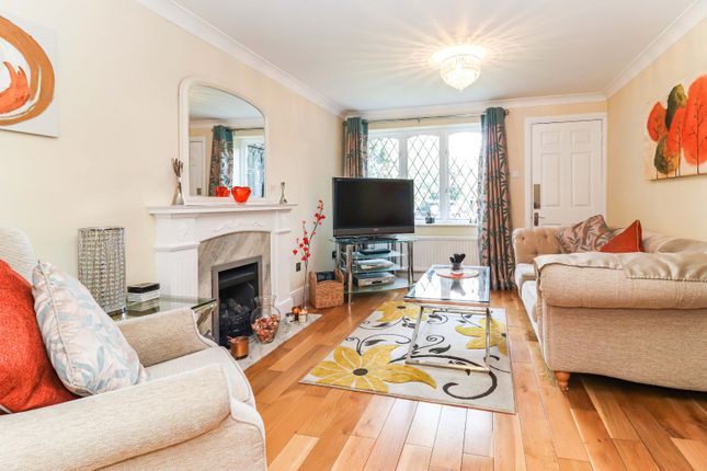 14, Coppice Way, Buckinghamshire photo 4