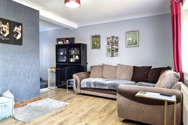 8, Smillie Road, Peterlee photo 4