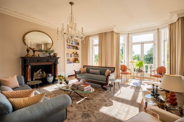 Flat 2 and 3, 10, Cambridge Gate, London photo 4