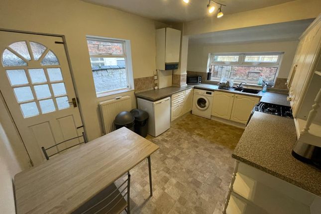 33, Princes Road, Altrincham photo 4