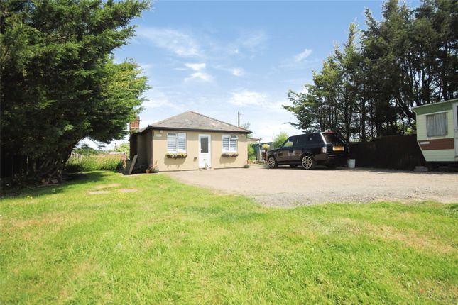 3-bed house on Hillcrest,, Meadow Lane, Wickford, £600,000