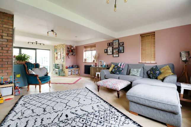 10 Epworth Road, Doncaster photo 3