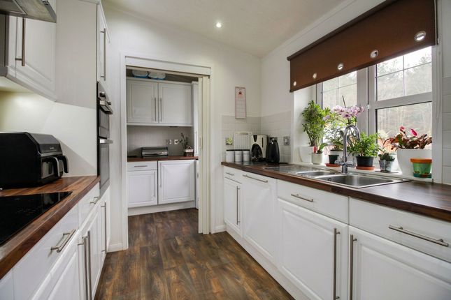 21 Capel gardens, Ruckinge photo 4