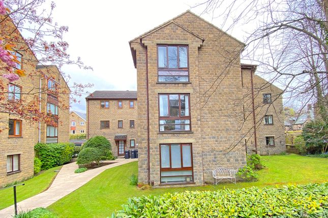 Flat for sale in Radlyn Park, West End Avenue, Harrogate