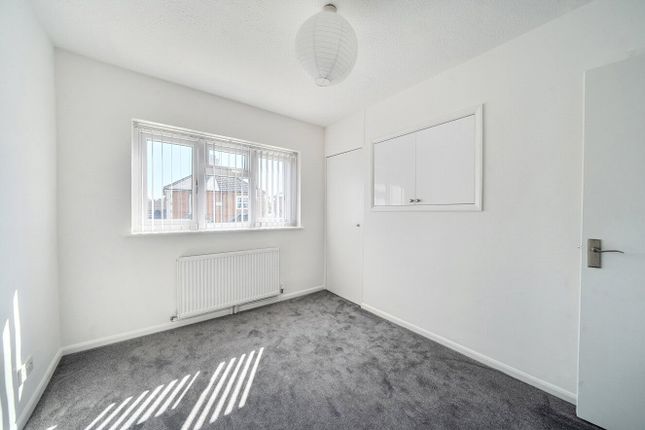 75, Shawfield Road, Aldershot photo 4