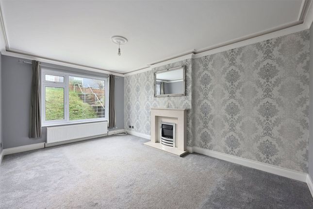 42, Castle View, Saltash photo 3