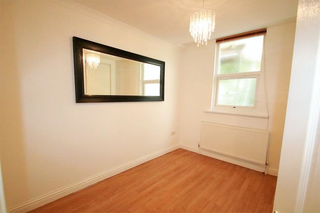 Flat 4, 1, Mulgrave Road, Croydon photo 5