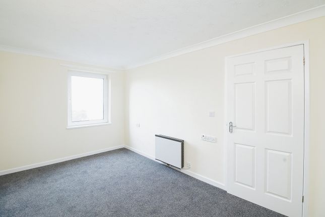 Flat for sale in Penhaven Court, Newquay, Cornwall