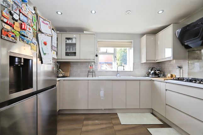Kempsons Grove, Bilston photo 4