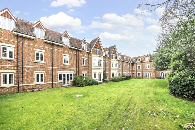 Flat for sale in Burpham, Guildford, Surrey
