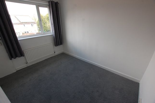 48, Whiteley Street, Oldham photo 5
