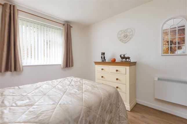 Flat for sale in Lancambe Court, Lancaster