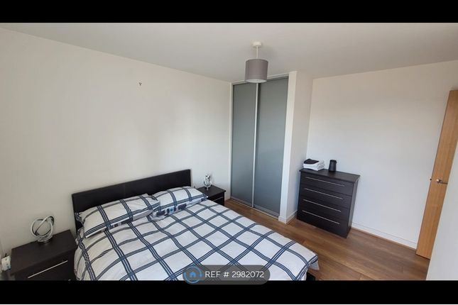Flat, Adana Building Conington Road, London photo 2