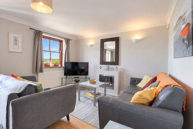 1 Bosuns Court,, Tomouth Road, Bideford photo 4