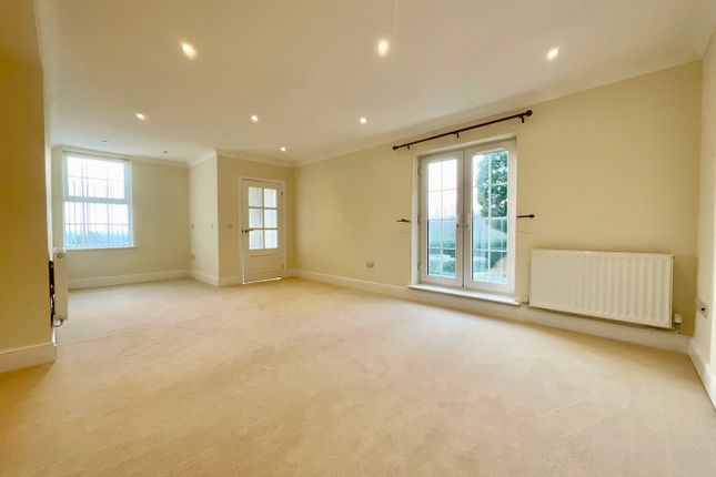 Langstone Hall, Langstone Rise, Newport photo 5