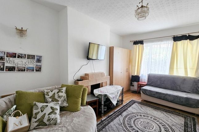 249, Torbay Road, Harrow photo 4