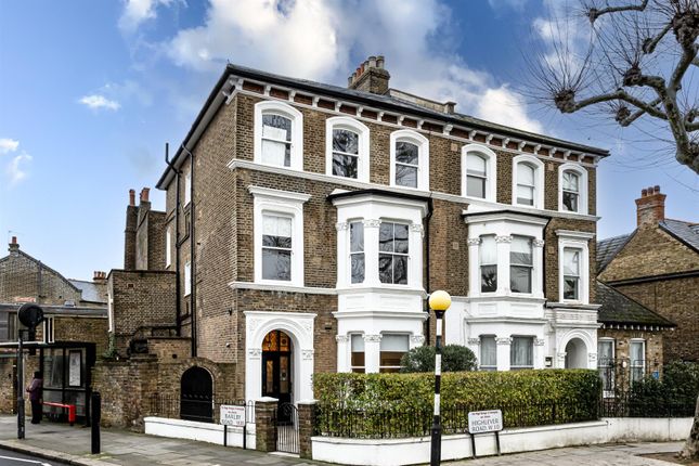 Studio flat on Flat 1, 116, Highlever Road, London, £350,000