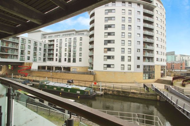 2-bed flat on Flat 51, Mackenzie House,, Chadwick Street, West Yorkshire, £90,000