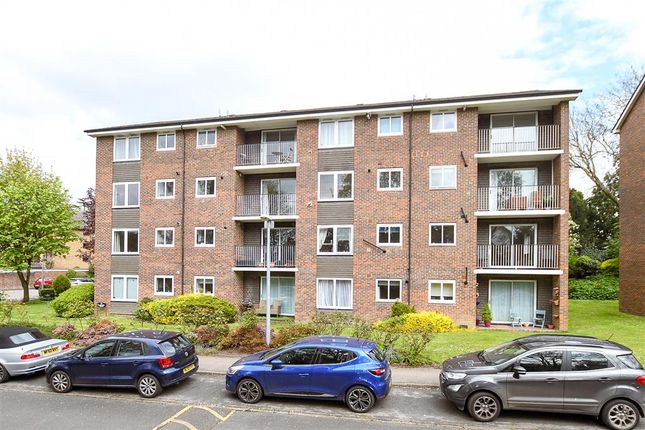 Thumbnail Flat for sale in Somers Close, Reigate, Surrey