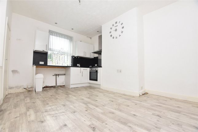112, Zoar Street, Leeds photo 2