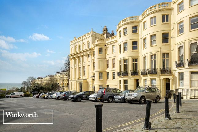 Thumbnail Terraced house to rent in Brunswick Place, Hove, East Sussex