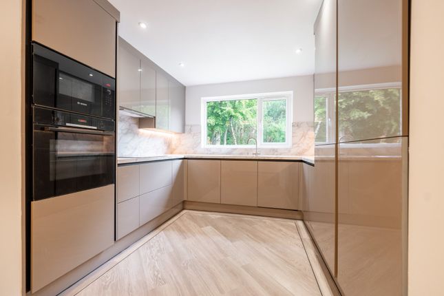 20, Evan Crescent, Glasgow photo 4