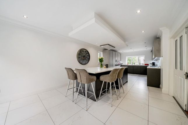 45, Elmstead Lane, Chislehurst photo 3