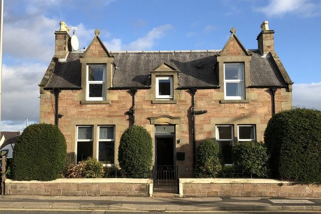 Thumbnail Hotel/guest house for sale in Winmar Guest House, 78 Kenneth Street, Inverness