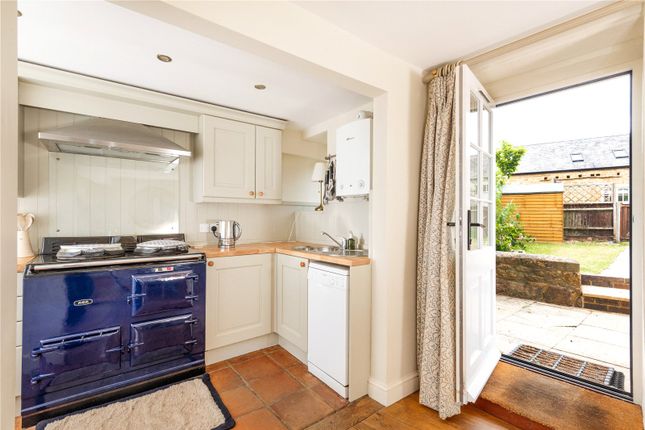 Church Farm Cottage,, Chapel Lane, Banbury photo 4