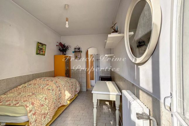 Villa for sale in Juan-Les-Pins, 06160, France