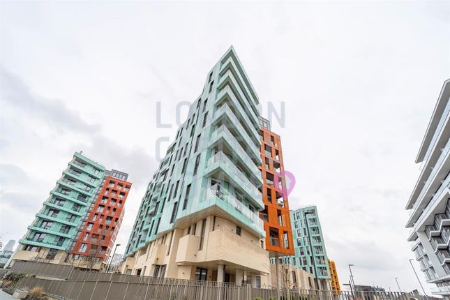 2-bed flat on Apartment 33, Gordian Apartments, 34 Cable Walk, London, £548,000