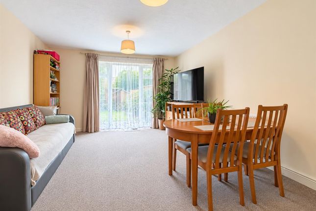 30, Haydock Avenue, Hereford photo 2
