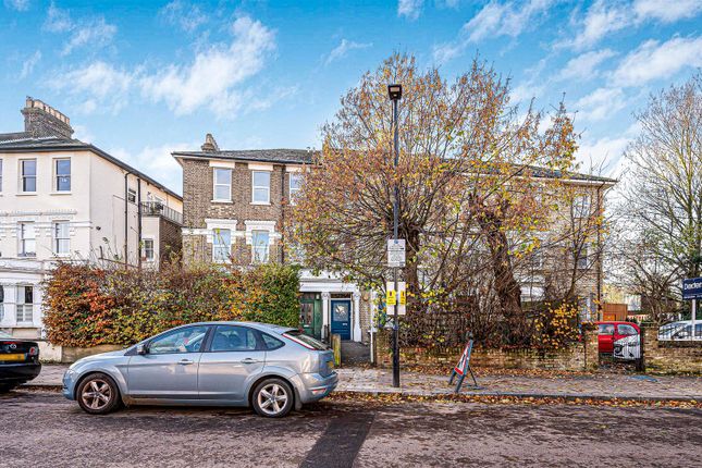 Thumbnail Flat for sale in Turle Road, London