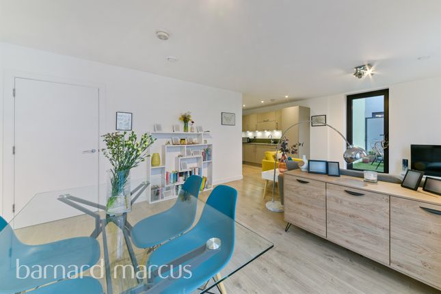 Flat for sale in Verney Road, London