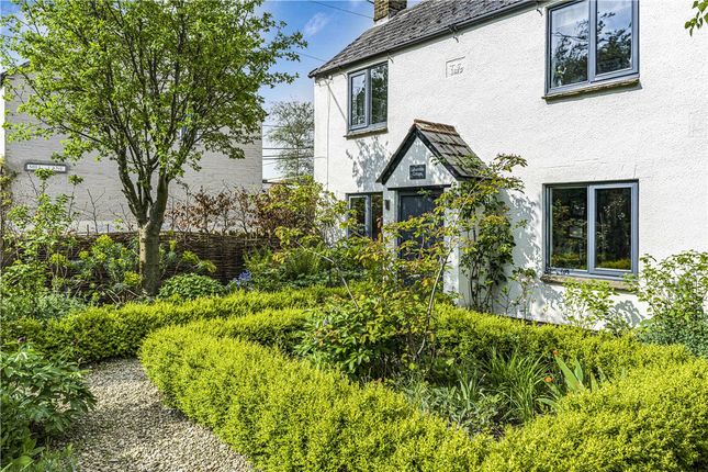 Thumbnail Cottage for sale in Main Street, Clanfield, Bampton, Oxfordshire