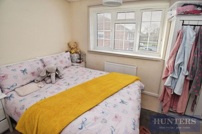 53, Acorn Way, Wigston photo 3