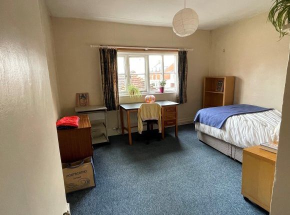 Room to rent in Saint Dunstans Street, Canterbury, Kent