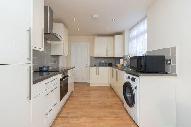 23 Wadham Drive, Bristol photo 2