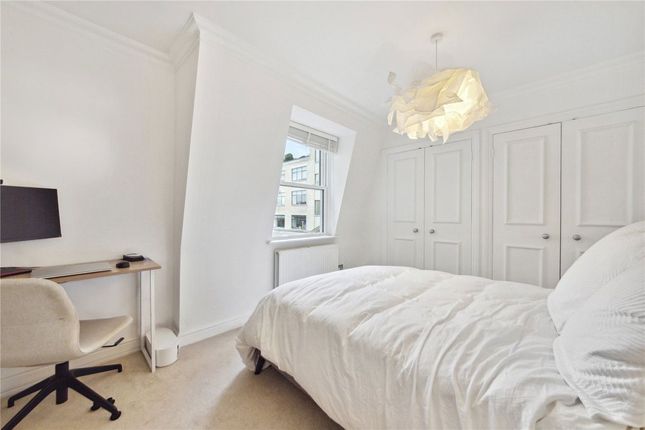 Flat 8, 59, Chiltern Street, London photo 4