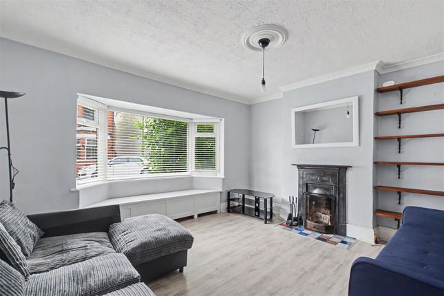 9, Worrall Avenue, Nottingham photo 2