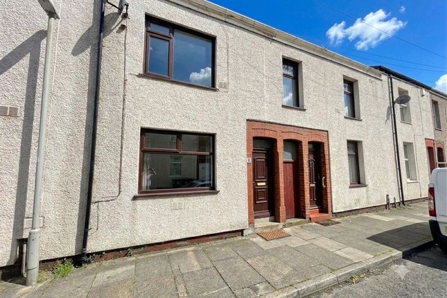 8, Samuel Street, Lancashire photo 2